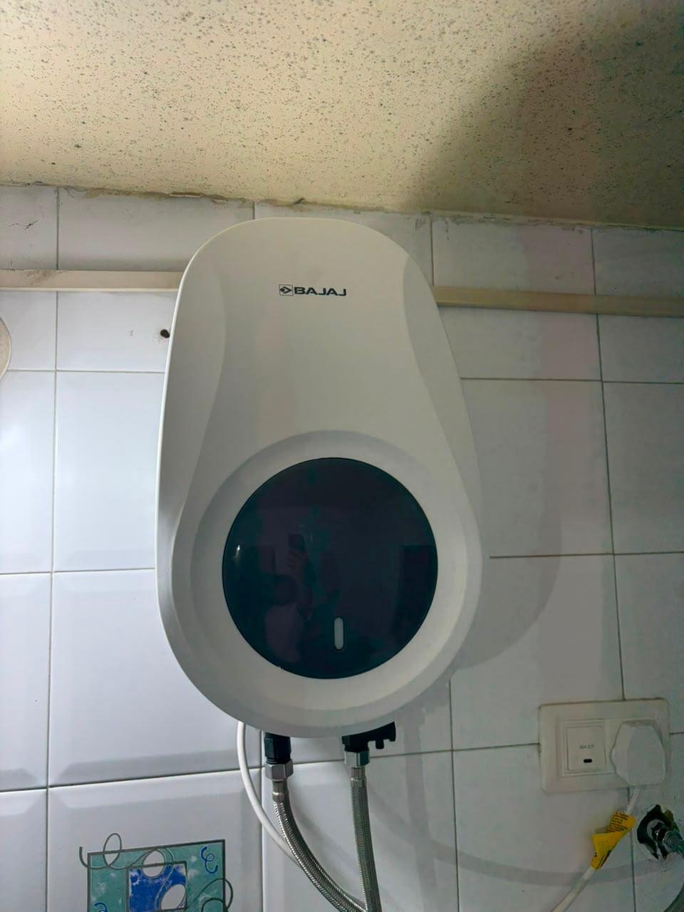 Bajaj Hot Water Geyser
